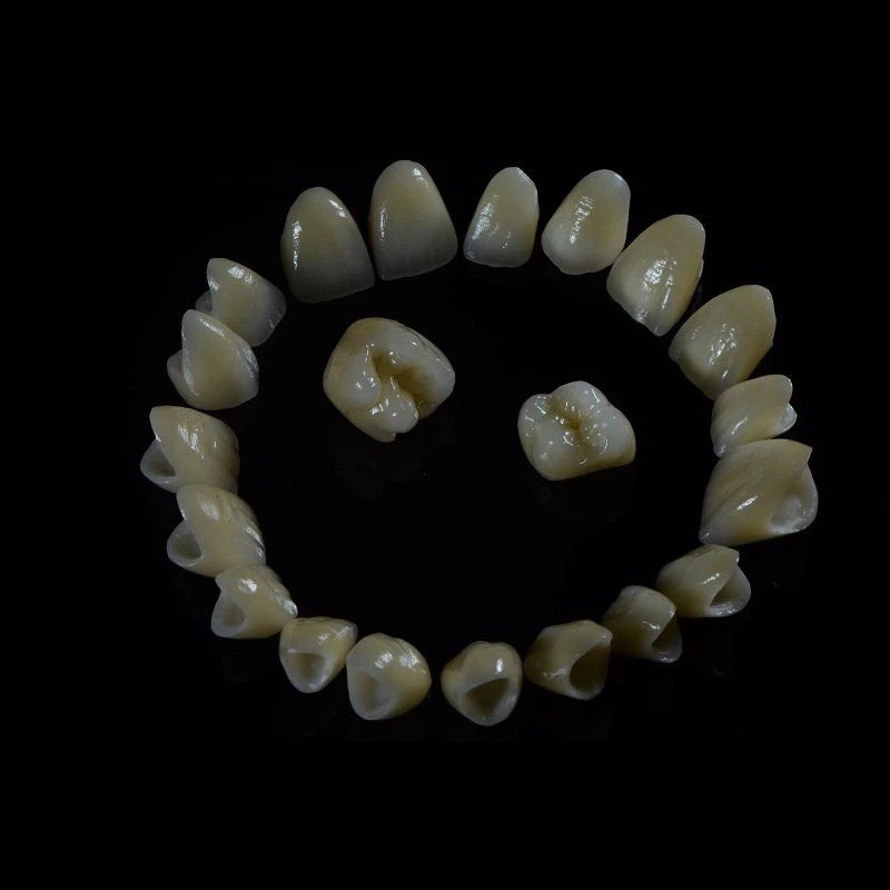 Vương miện nhiều lớp Zirconia